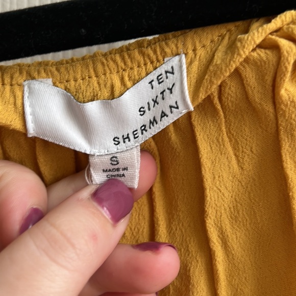 Yellow one shoulder romper - Picture 3 of 3